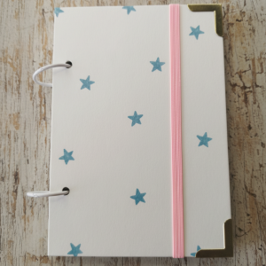 Libreta Refugio Magia